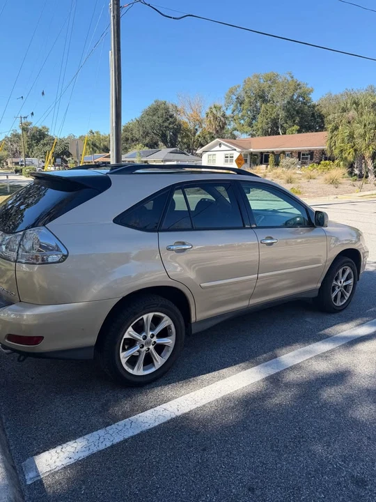 2009 Lexus RX 3rd Gen - Image 4 of 18