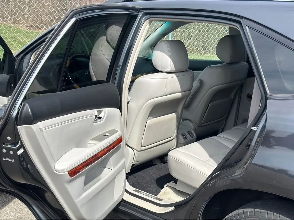 2009 Lexus RX 2nd Gen - Image 8 of 14