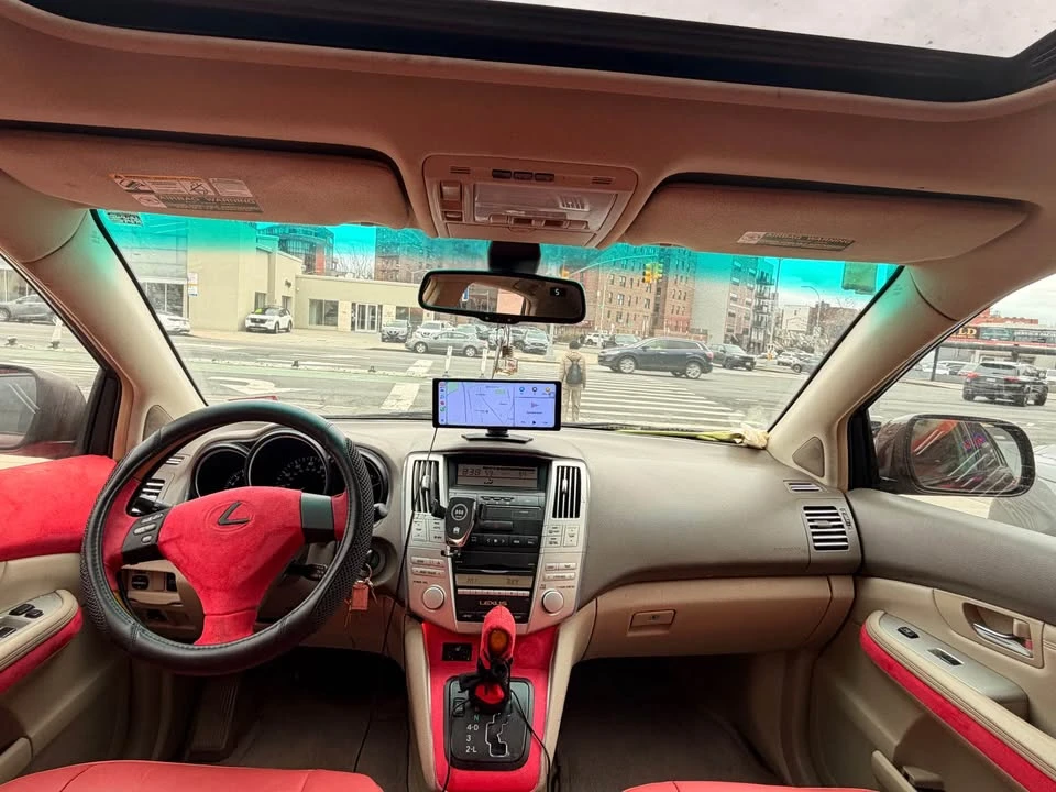 2009 Lexus RX 2nd Gen - Image 12 of 17