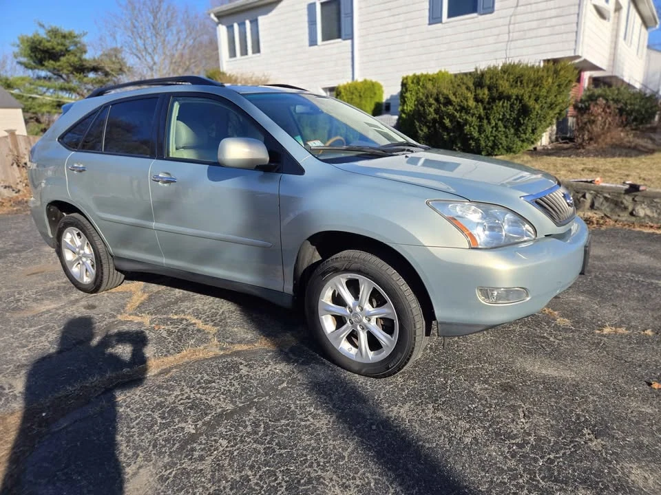 2009 Lexus RX 2nd Gen - Image 3 of 14