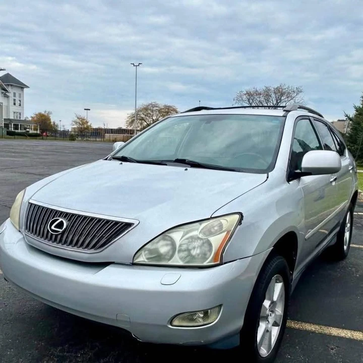 2009 Lexus RX 2nd Gen - Image 4 of 10