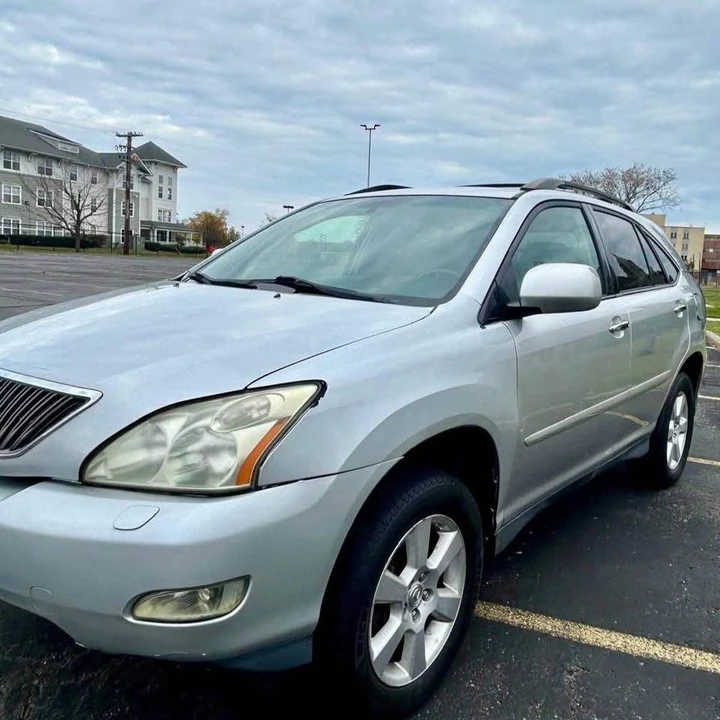 2009 Lexus RX 2nd Gen - Image 5 of 10