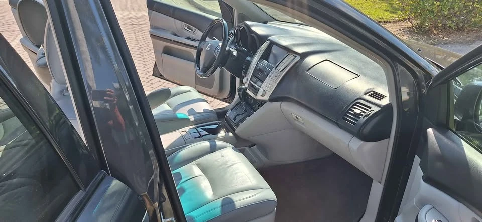 2009 Lexus RX 2nd Gen - Image 7 of 11