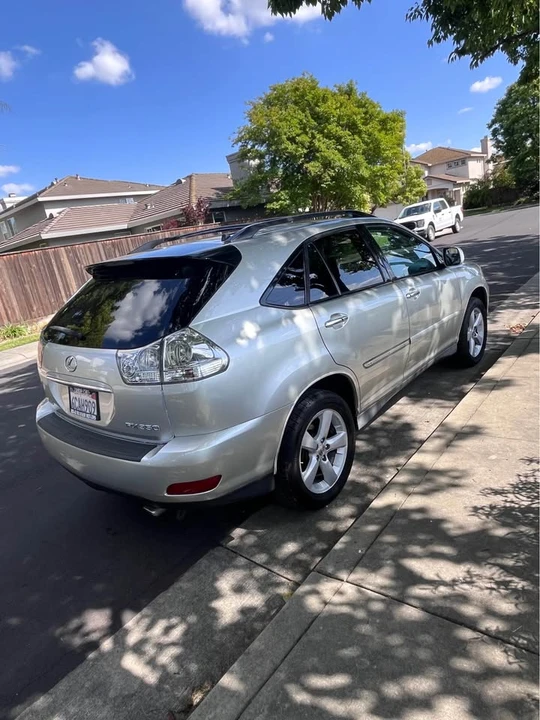 2009 Lexus RX 2nd Gen - Image 4 of 13