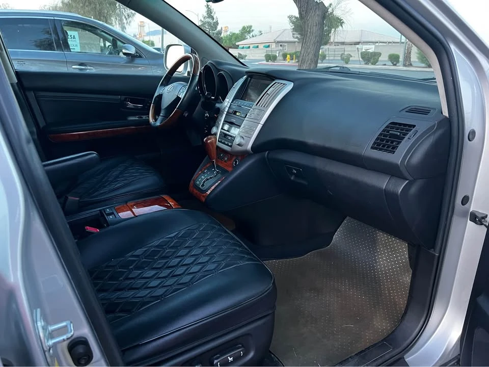 2009 Lexus RX 2nd Gen - Image 10 of 16