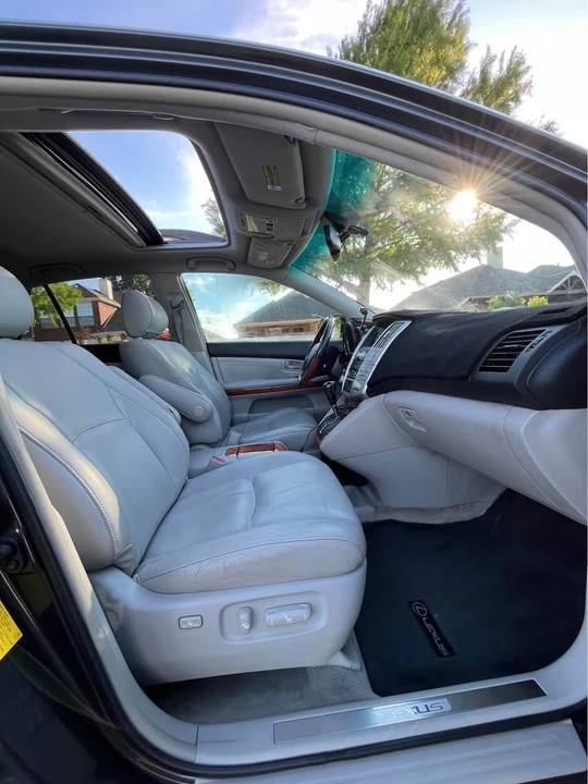 2009 Lexus RX 2nd Gen - Image 9 of 10