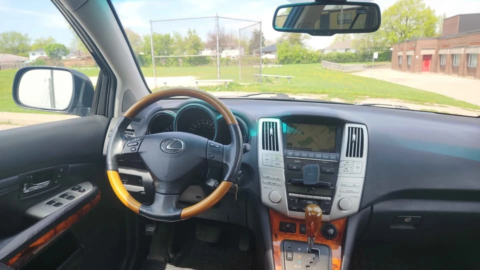 2009 Lexus RX 2nd Gen - Image 4 of 9