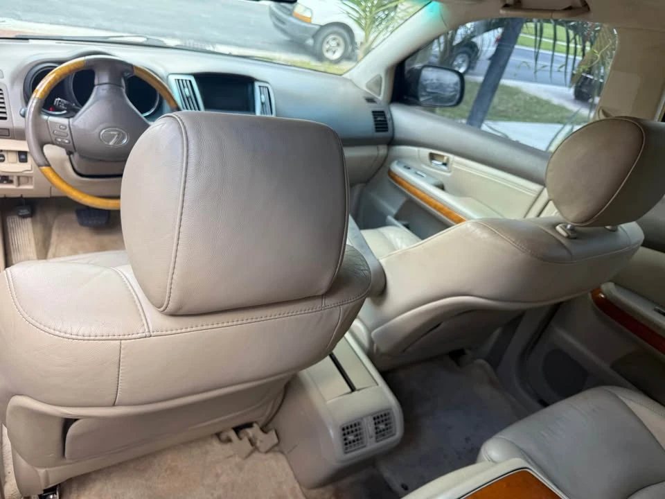 2009 Lexus RX 2nd Gen - Image 3 of 10