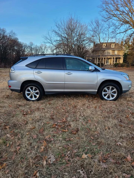 2009 Lexus RX 3rd Gen - Image 10 of 19