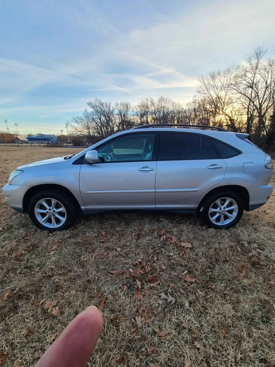 2009 Lexus RX 3rd Gen - Image 3 of 19
