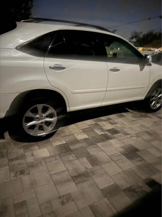 2009 Lexus RX 3rd Gen - Image 4 of 7