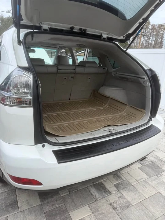 2009 Lexus RX 3rd Gen - Image 11 of 16
