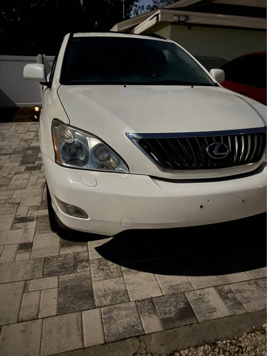 2009 Lexus RX 3rd Gen - Image 2 of 7