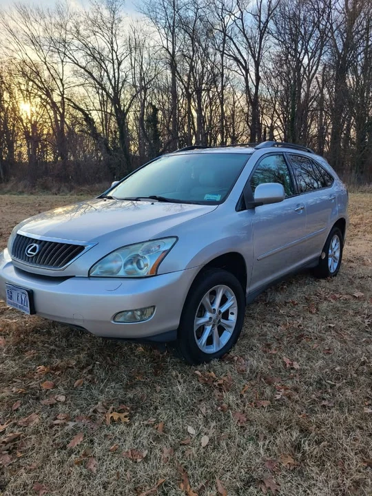2009 Lexus RX 3rd Gen - Image 2 of 19