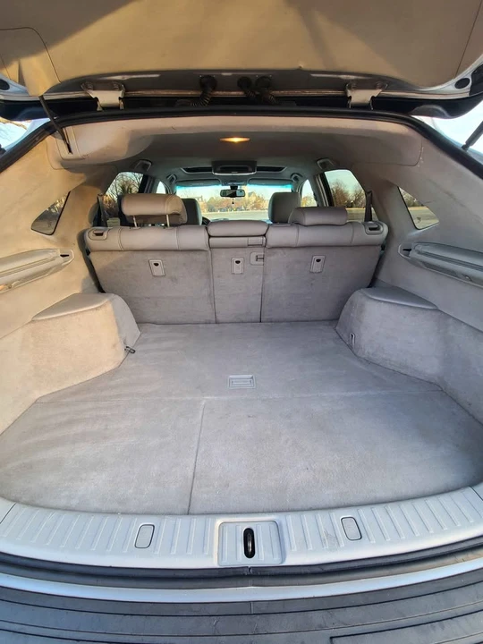 2009 Lexus RX 3rd Gen - Image 18 of 19