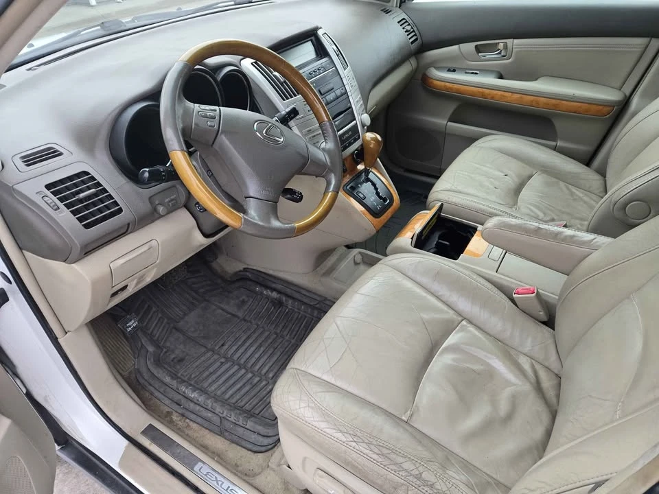 2009 Lexus RX 3rd Gen - Image 5 of 6