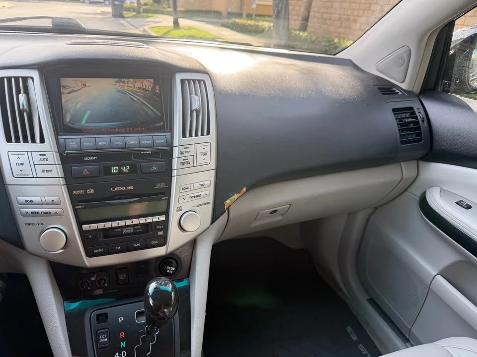 2009 Lexus RX 3rd Gen - Image 13 of 17