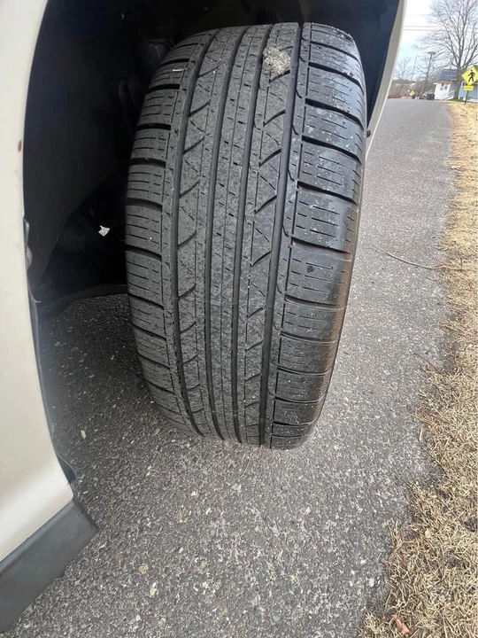 2009 Lexus RX 2nd Gen - Image 9 of 11