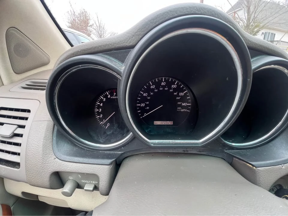 2009 Lexus RX 2nd Gen - Image 11 of 11