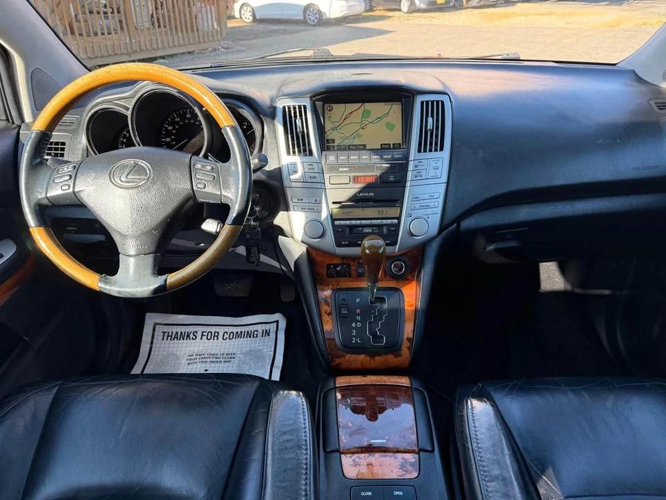 2009 Lexus RX 2nd Gen - Image 12 of 20