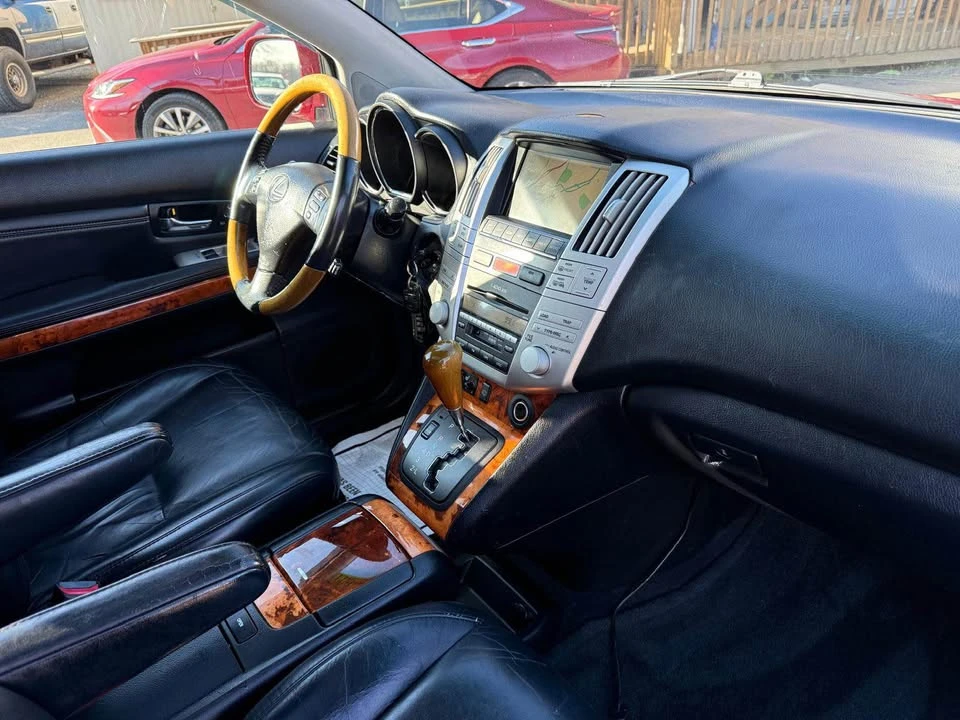 2009 Lexus RX 2nd Gen - Image 10 of 20