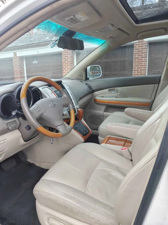 2009 Lexus RX 3rd Gen - Image 6 of 19