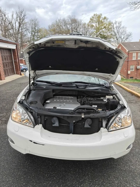 2009 Lexus RX 3rd Gen - Image 15 of 19