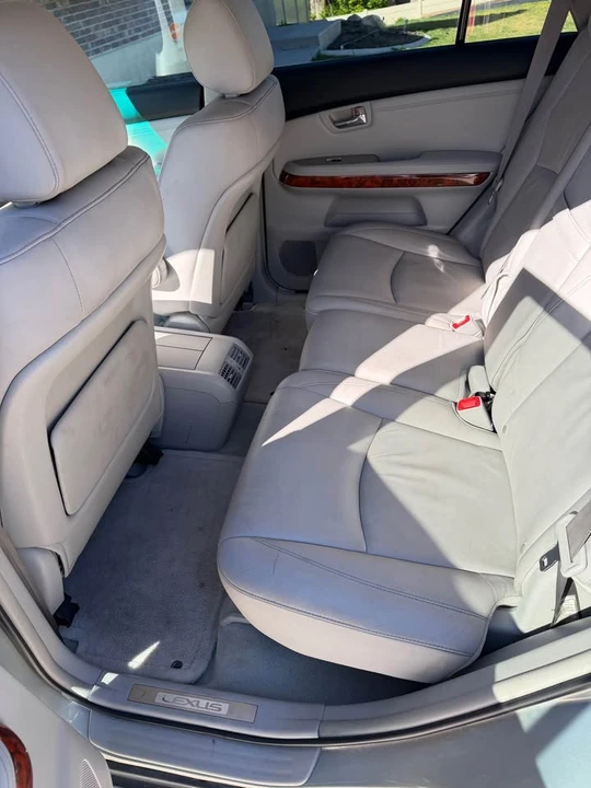2009 Lexus RX 2nd Gen - Image 7 of 9