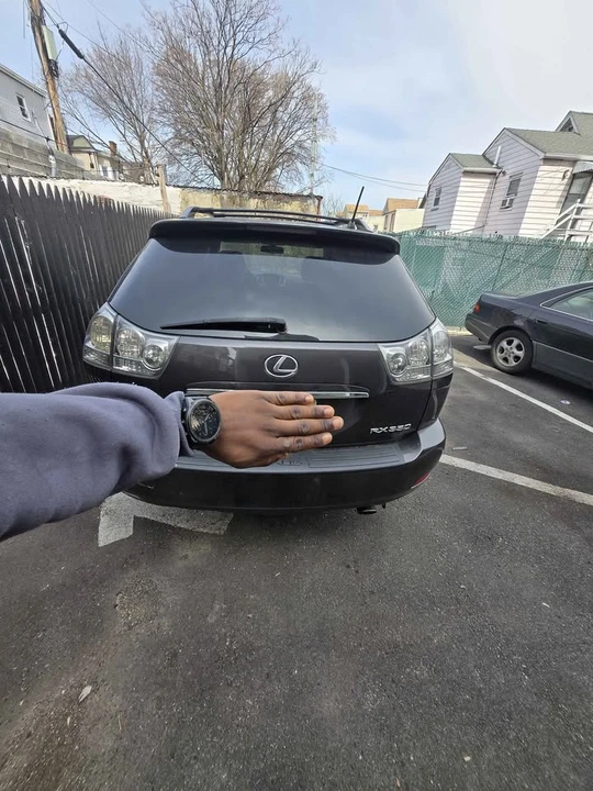 2009 Lexus RX 2nd Gen - Image 4 of 11