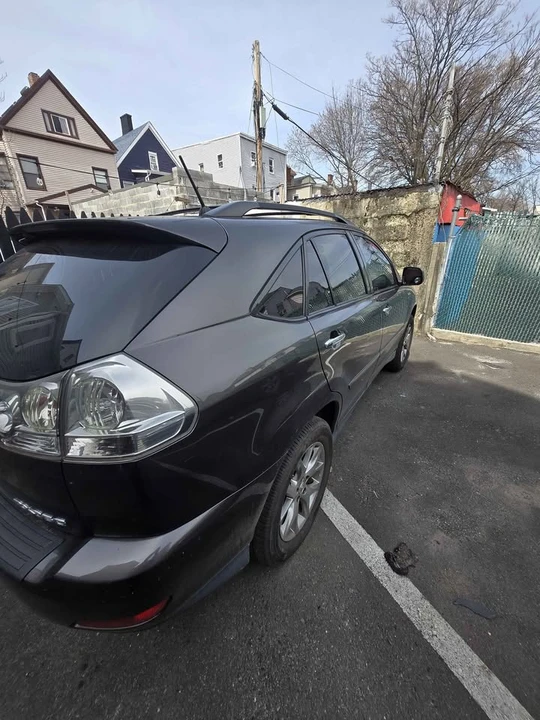 2009 Lexus RX 2nd Gen - Image 6 of 11