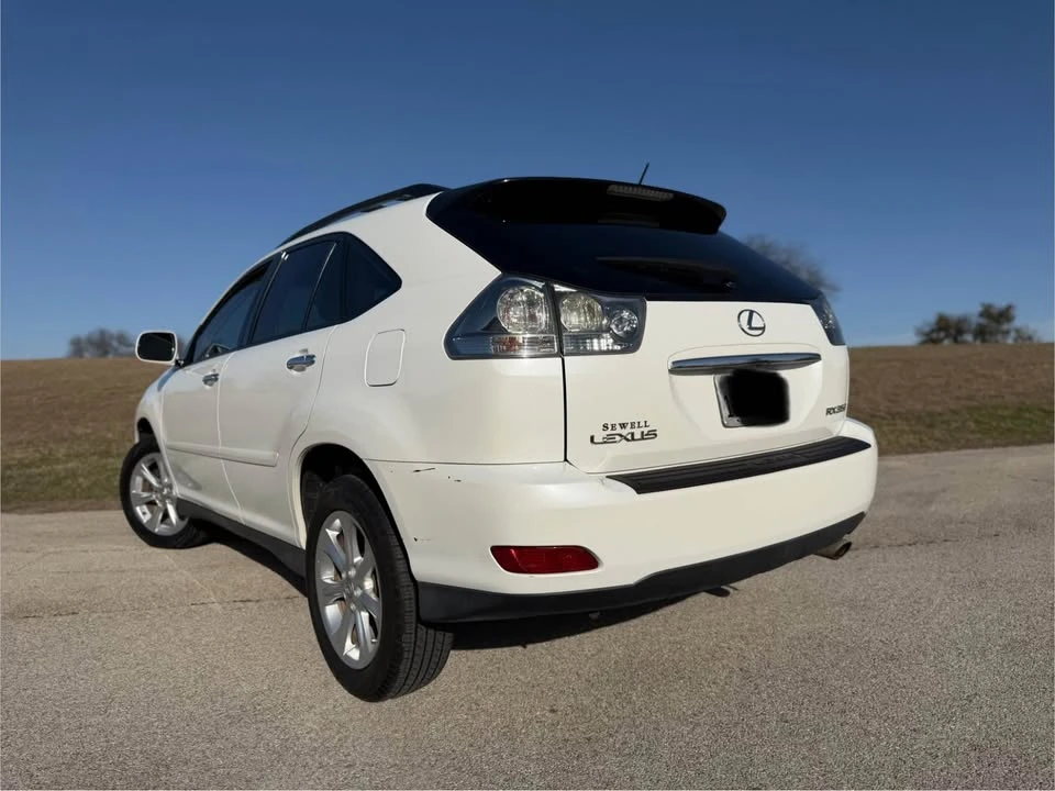 2009 Lexus RX 2nd Gen - Image 4 of 8