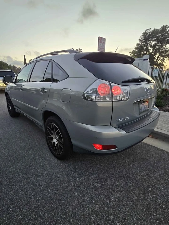 2009 Lexus RX 2nd Gen - Image 5 of 8