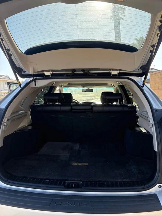 2009 Lexus RX 2nd Gen - Image 6 of 13