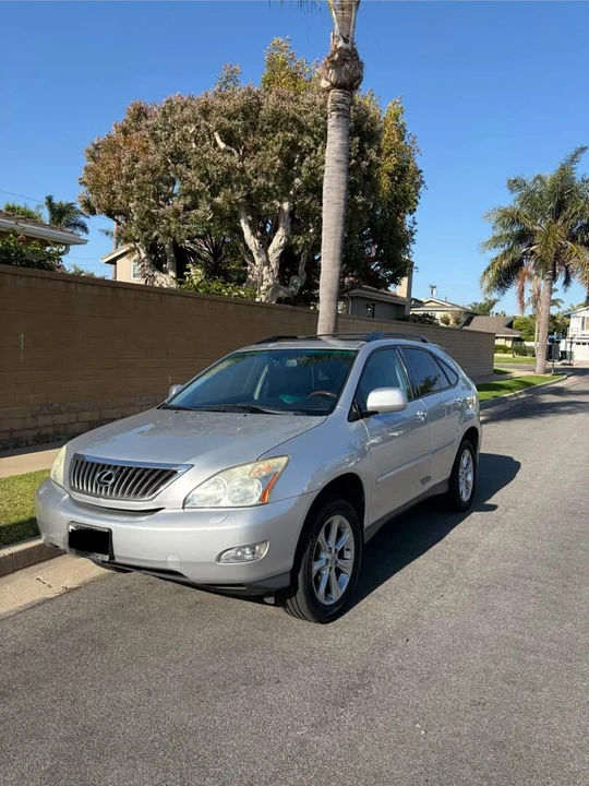 2009 Lexus RX 2nd Gen - Image 11 of 13