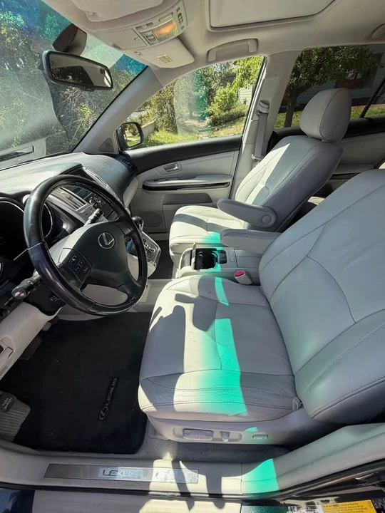 2009 Lexus RX 2nd Gen - Image 3 of 13