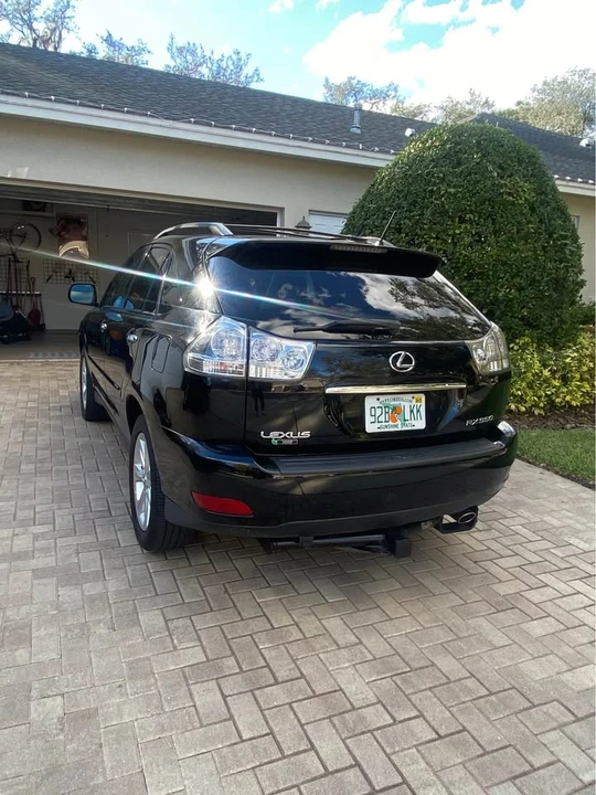 2009 Lexus RX 2nd Gen - Image 3 of 10