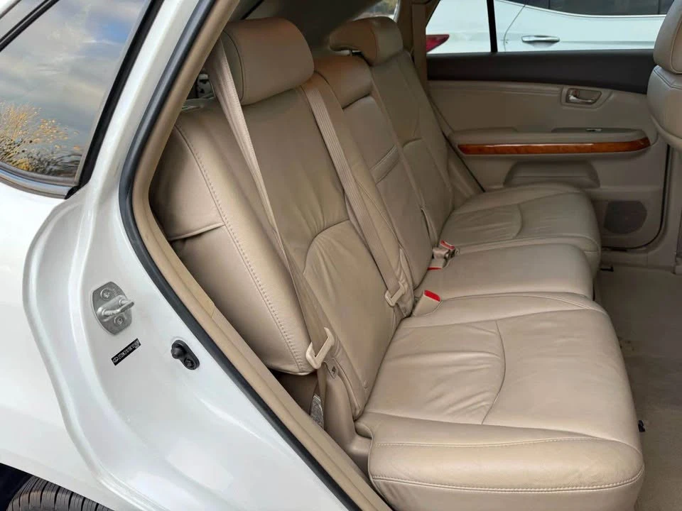 2009 Lexus RX 2nd Gen - Image 12 of 15