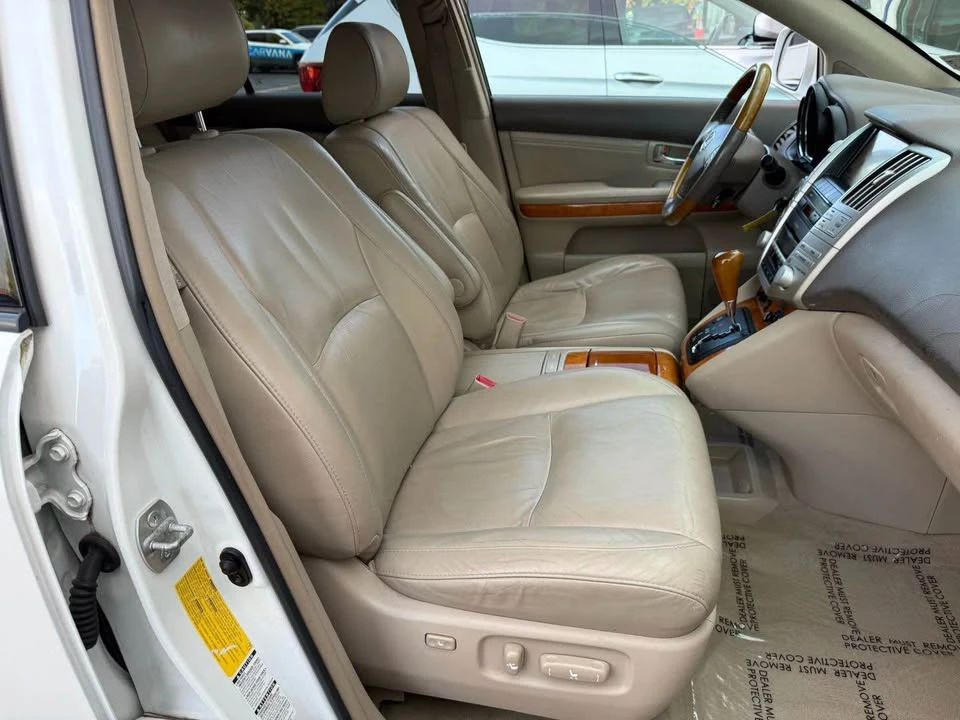 2009 Lexus RX 2nd Gen - Image 11 of 15