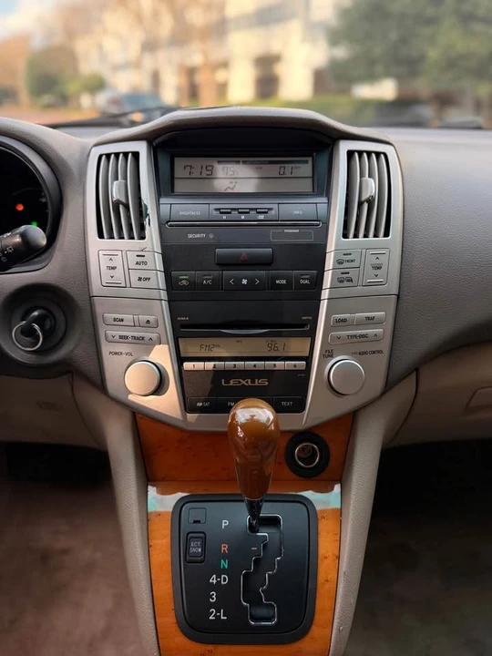 2009 Lexus RX 3rd Gen - Image 12 of 12
