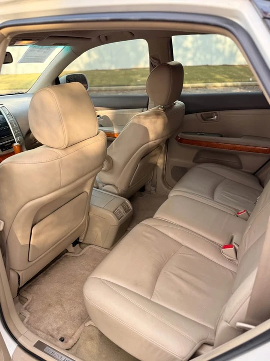 2009 Lexus RX 3rd Gen - Image 6 of 12