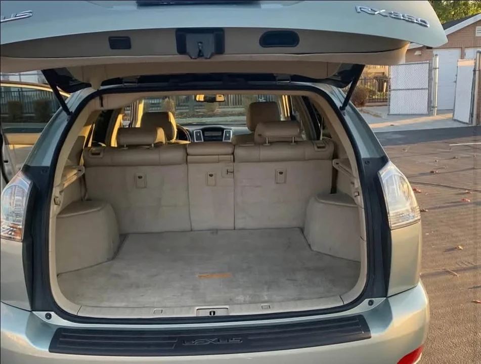 2009 Lexus RX 3rd Gen - Image 9 of 10