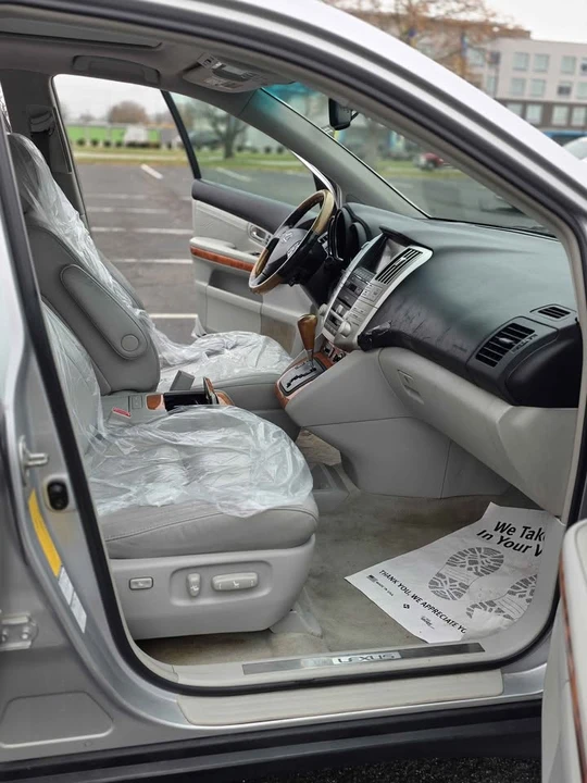 2009 Lexus RX 3rd Gen - Image 6 of 13
