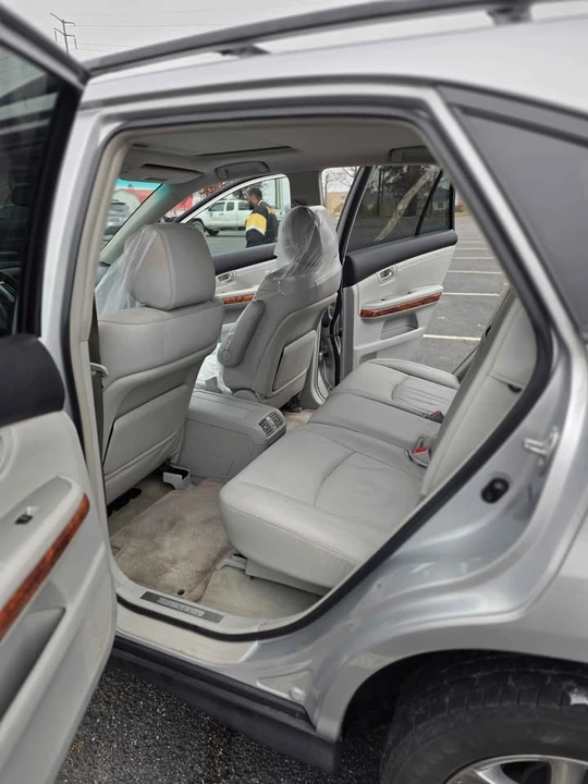 2009 Lexus RX 3rd Gen - Image 10 of 13