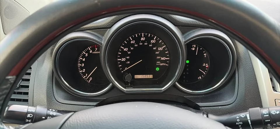 2009 Lexus RX 2nd Gen - Image 5 of 10