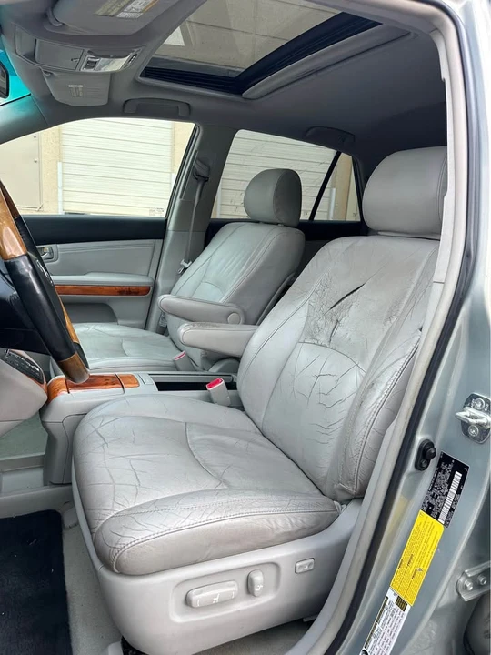 2009 Lexus RX 3rd Gen - Image 13 of 16