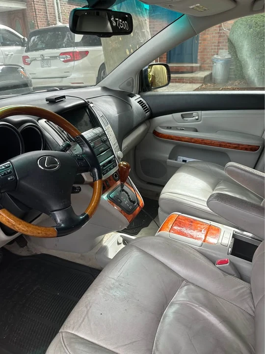 2009 Lexus RX 3rd Gen - Image 4 of 4