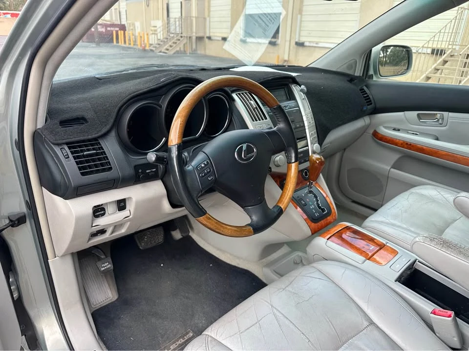 2009 Lexus RX 3rd Gen - Image 14 of 16