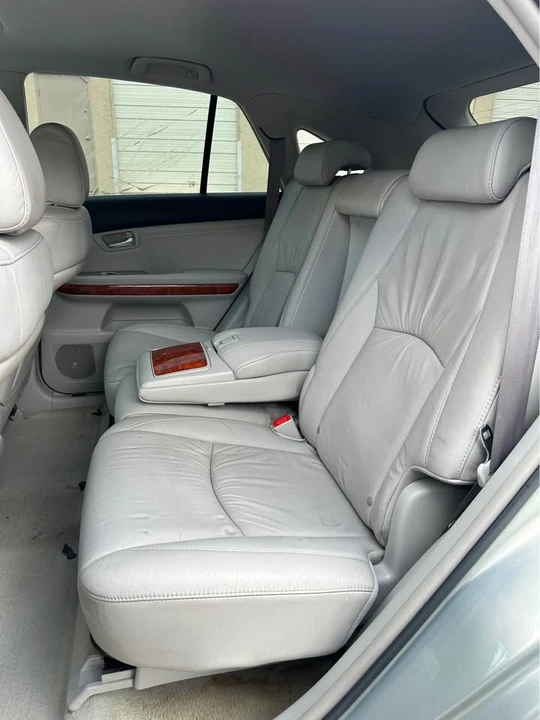2009 Lexus RX 3rd Gen - Image 7 of 16
