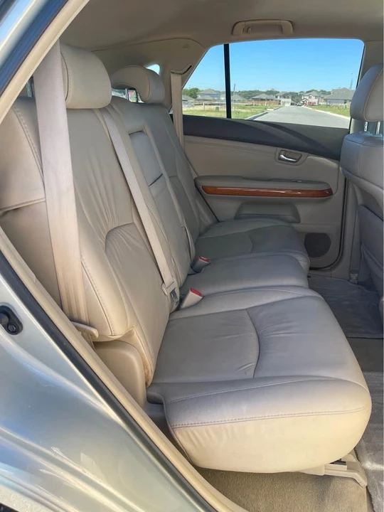 2009 Lexus RX 3rd Gen - Image 9 of 16