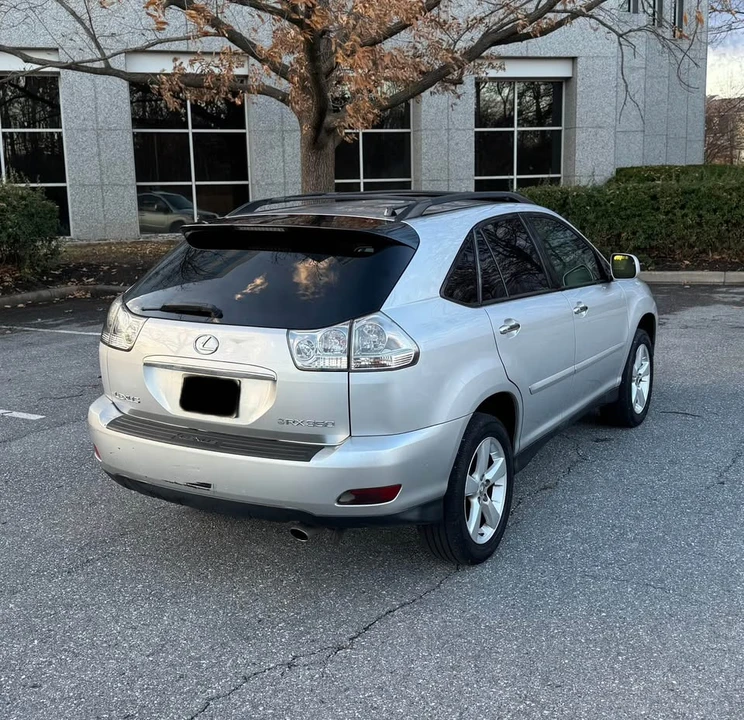 2009 Lexus RX 2nd Gen - Image 9 of 15
